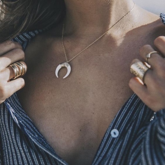 Jewelry - 2x RESTOCK Boho Crescent Moon Horn Necklace